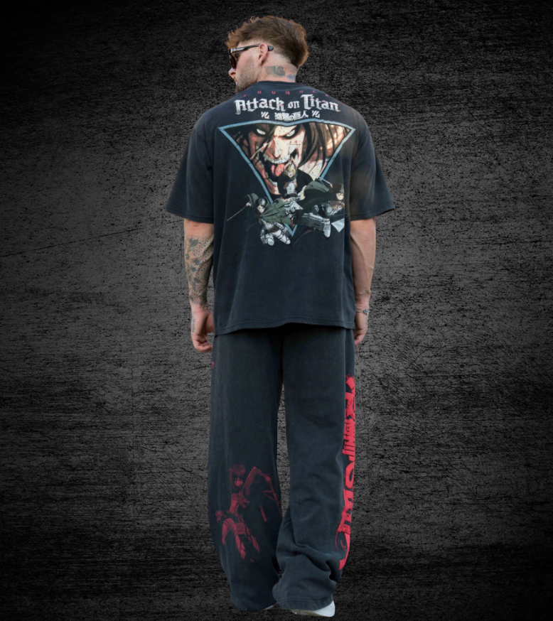 YOUNGLA 4191 - AOT x YLA Classic Tees